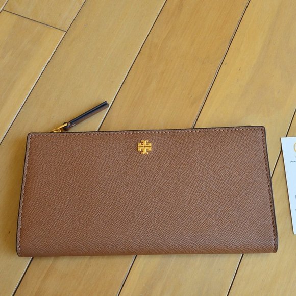 Tory Burch Accessories - Tory Burch Emerson Slim Envelope Wallet